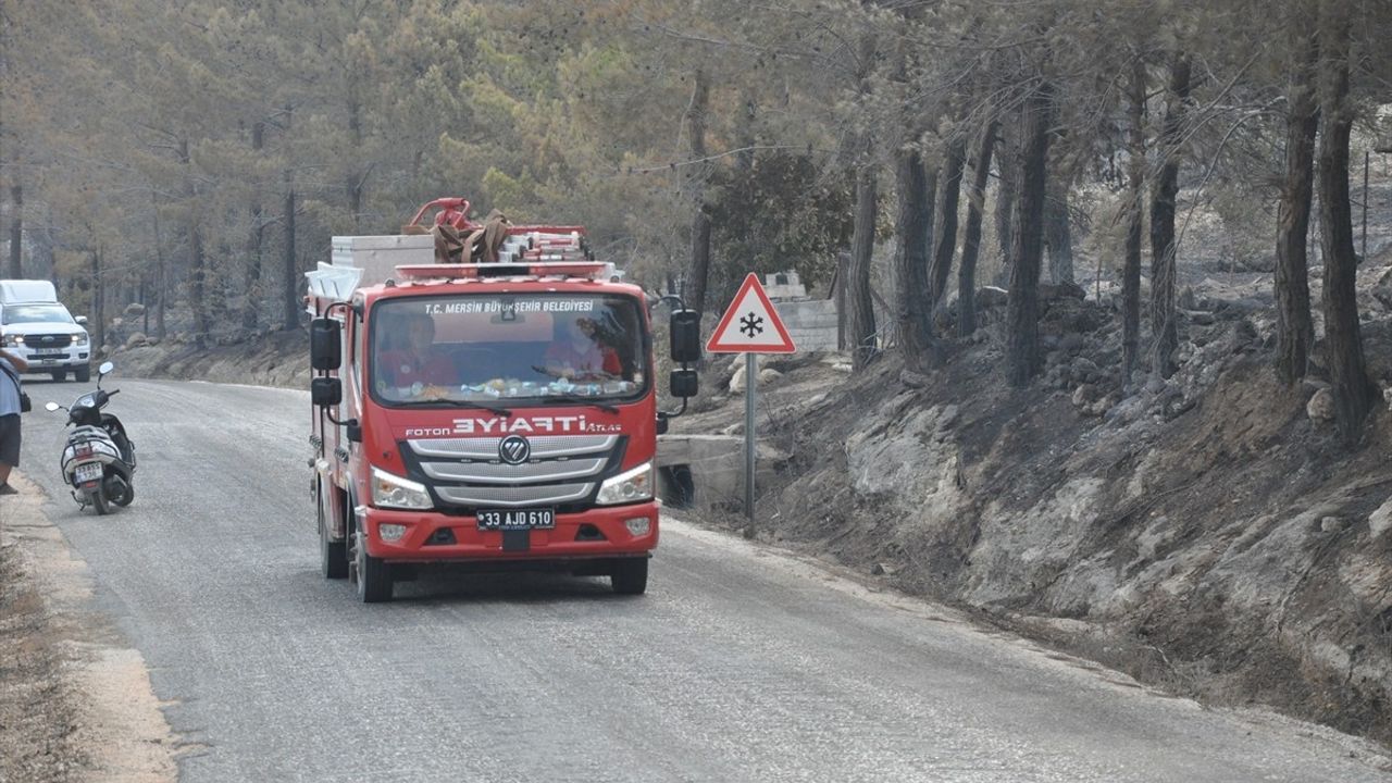 Mersin'deki Orman Yangını Kontrol Altına Alındı: 21 Kişi Hastaneye Sevk Edildi