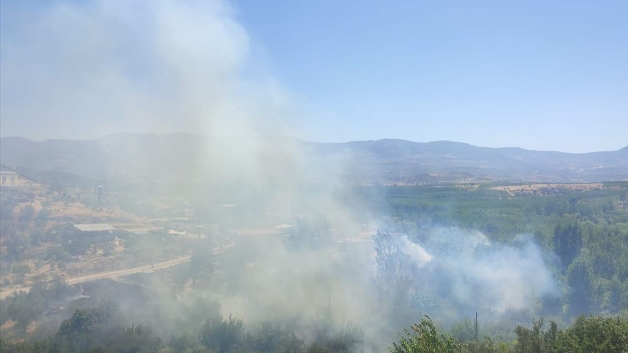 Mersin'deki Yangın Kontrol Altına Alındı