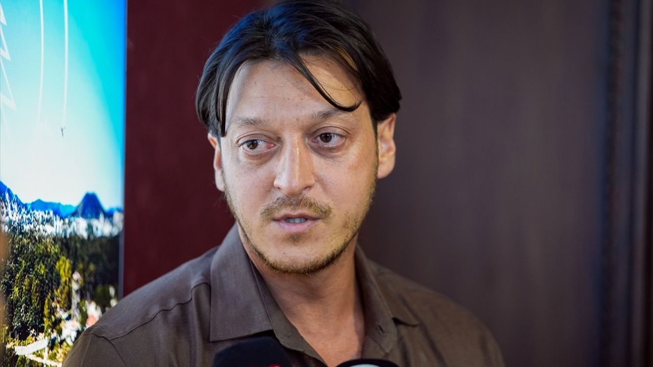 Mesut Özil, Futbol Akademisiyle Genç Yetenekleri Yetiştirecek