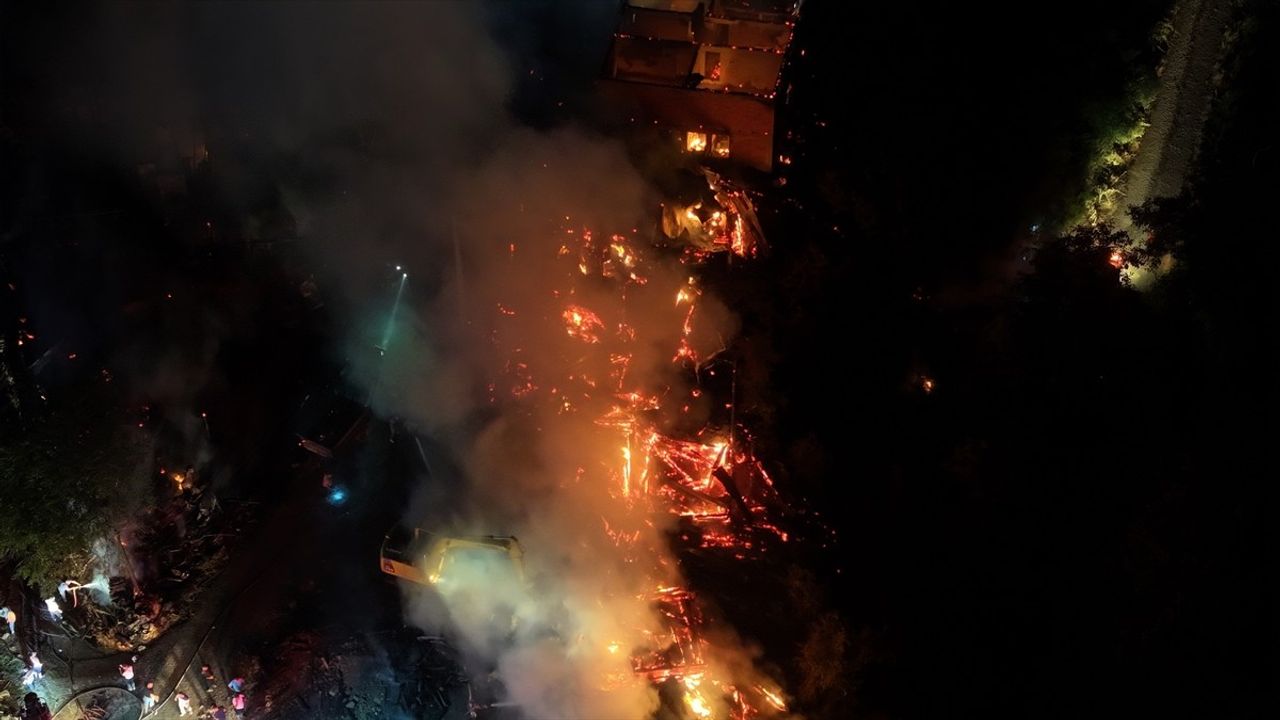 Mudurnu'da Yangın Kontrol Altına Alındı