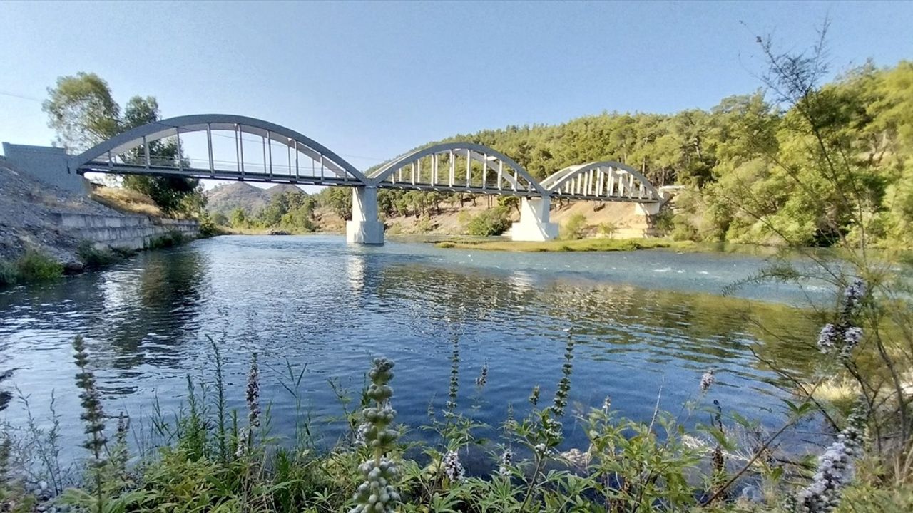 Muğla'nın Atatürk Köprüsü Yenilendi