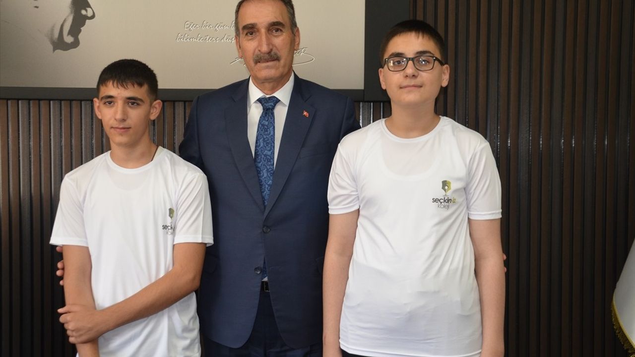 Muş'ta LGS'de Tam Puan Alan Öğrenciler Hedeflerini Paylaştı