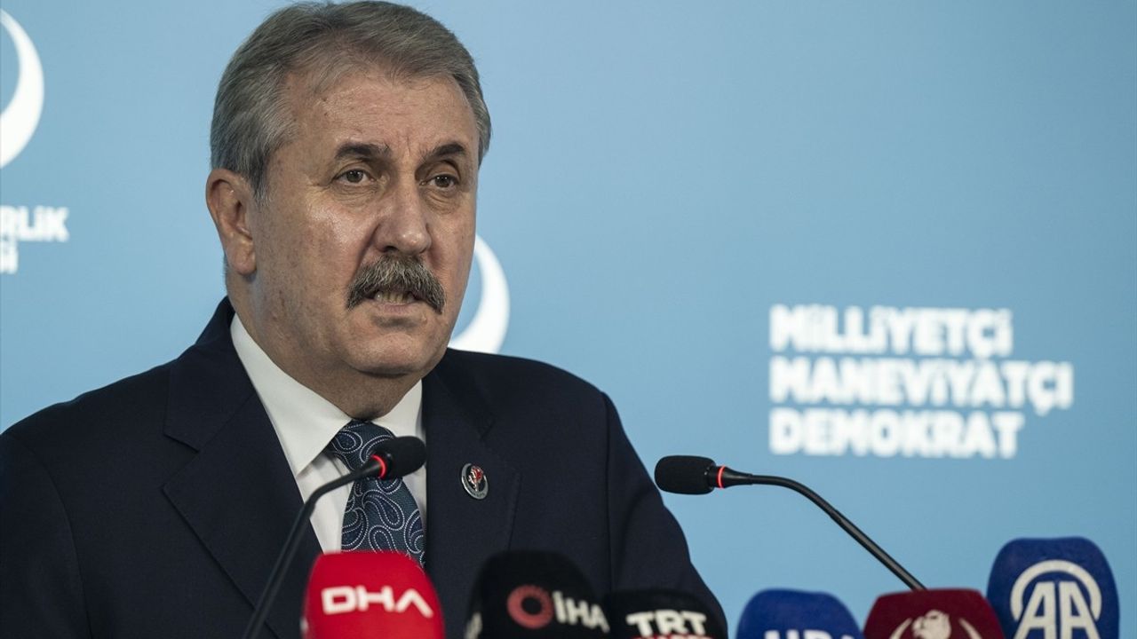 Mustafa Destici'den Gazze Açıklamaları ve Suriye Meselesi Üzerine Değerlendirmeler