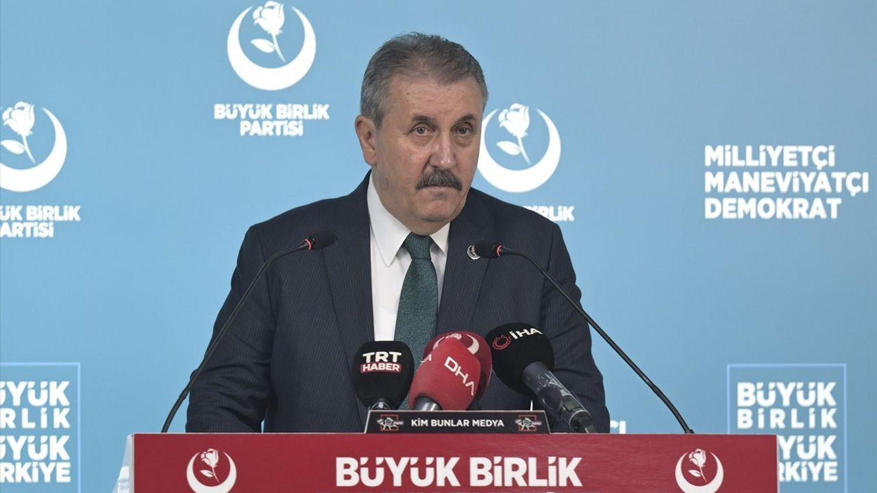 Mustafa Destici'den Orman Yangınlarına İdam Cezası Çağrısı