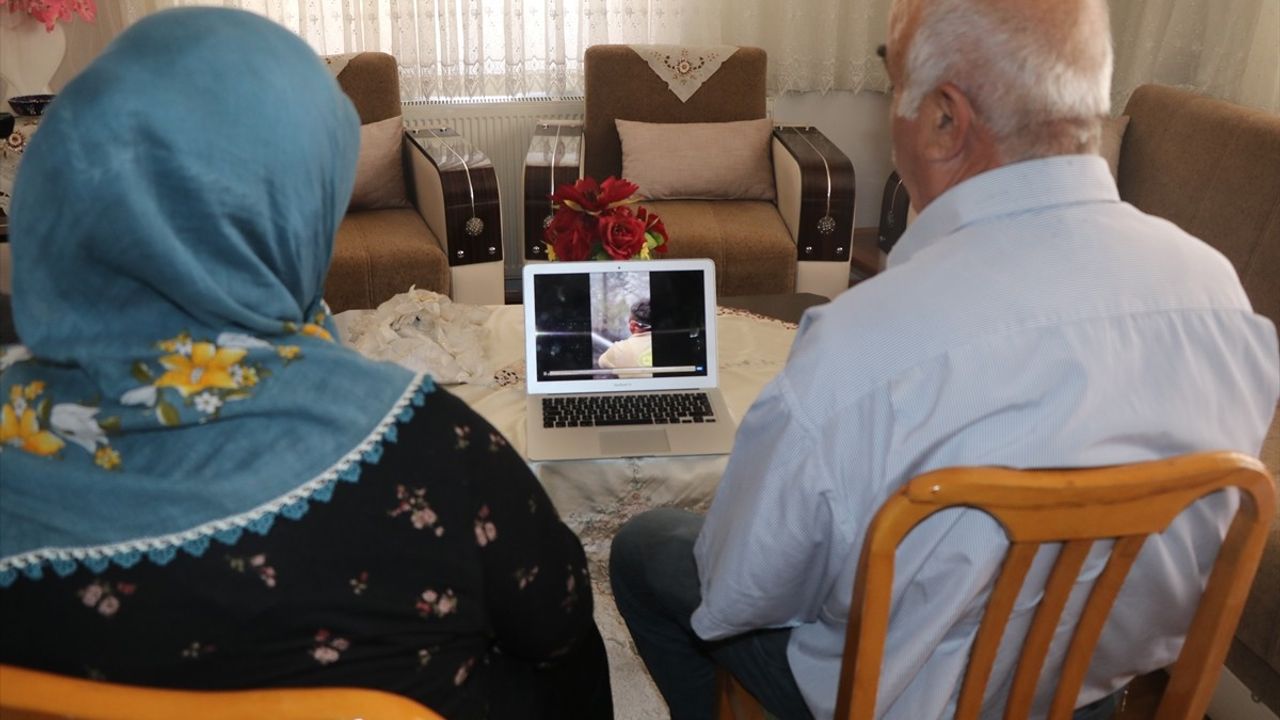 Orman İşçisinin Duygusal Selamı Ailesini Etkiledi
