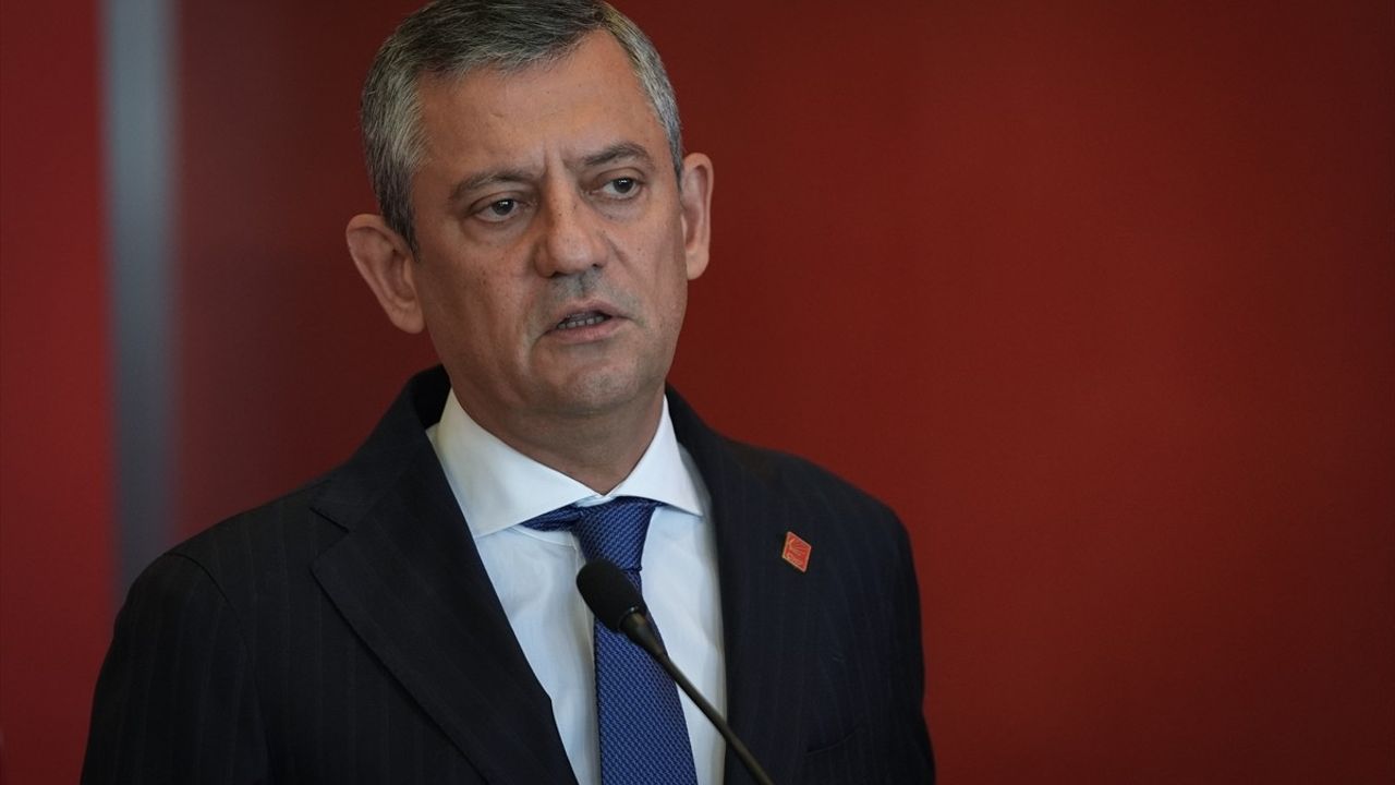 Özel ve Aslan'dan Orman Yangınlarına Dikkat Çekici Açıklamalar