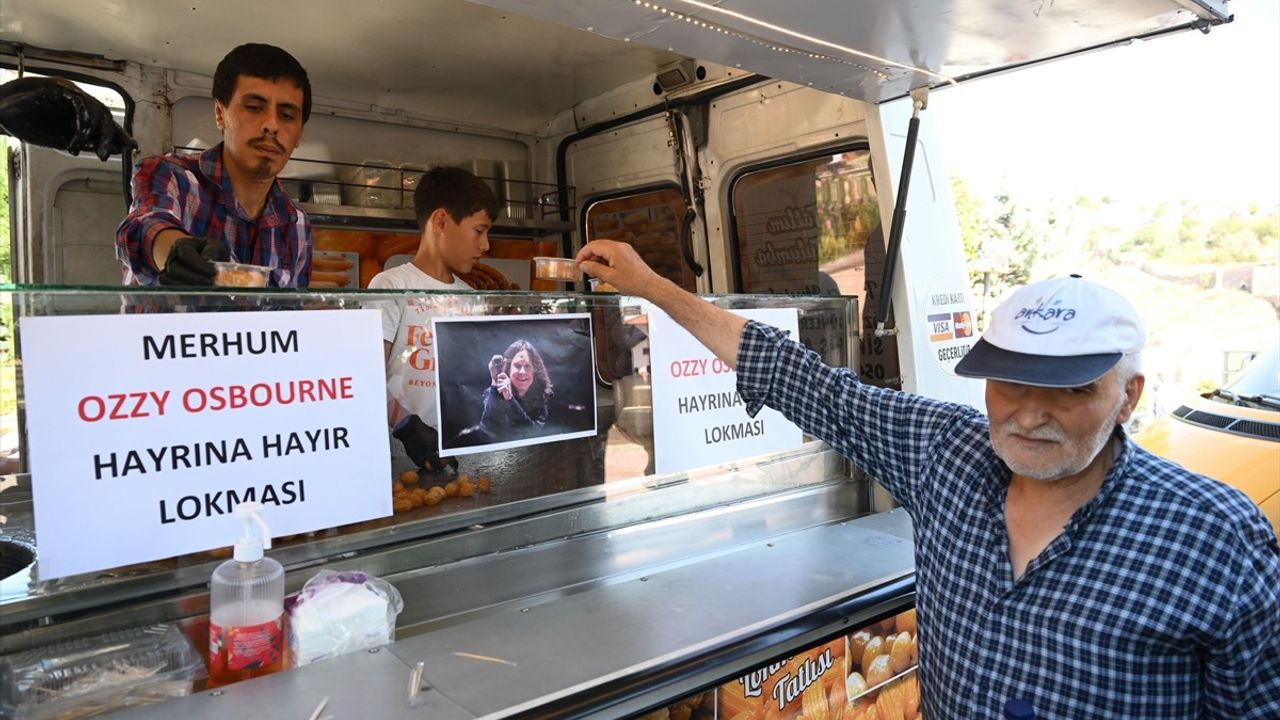 Ozzy Osbourne Anısına Lokma Dağıtımı Yapıldı