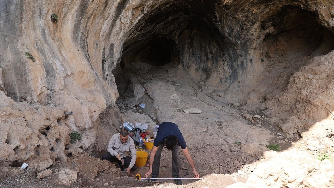 Paleolitik Çağ'a Ait Yeni Buluntular Mardin'de Keşfedildi