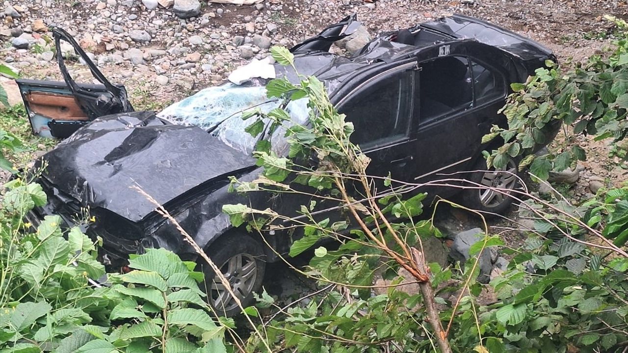 Rize'de Feci Kaza: 1 Ölü, 8 Yaralı