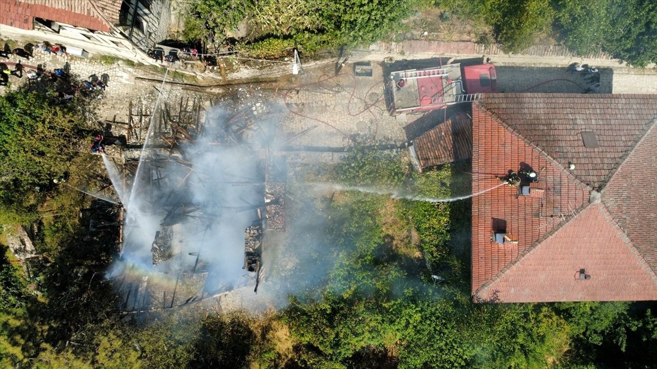 Safranbolu'da Tarihi Konağın Yangını
