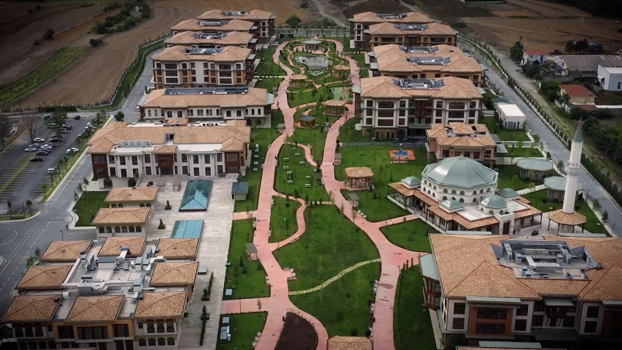 Sağlık Bilimleri Üniversitesi'nin Yeni Yüksekokulu: Arnavutköy Darülaceze Sosyal Yaşam Şehri