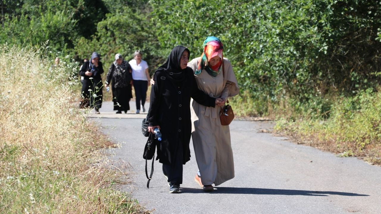 Sakarya'da Havai Fişek Fabrikasındaki Patlama Kurbanları Anıldı