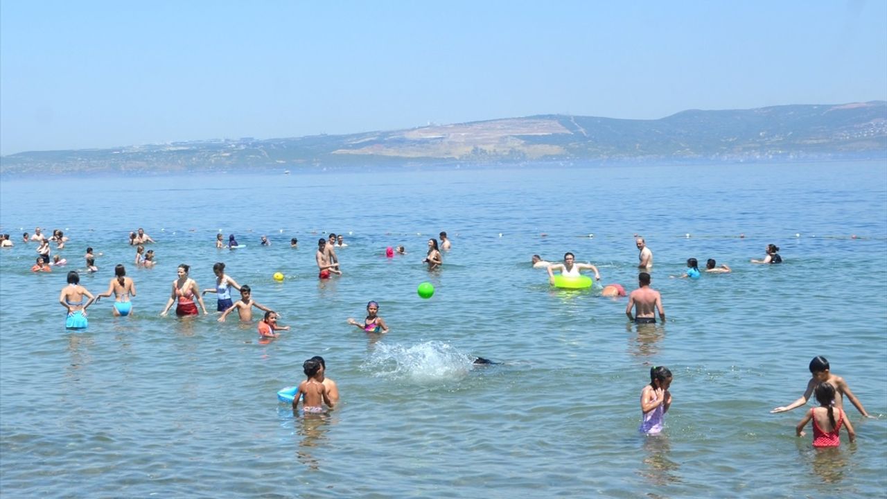 Sakarya ve Kocaeli'de Sıcak Hava Kaçış Yolu: Plajlar ve Gölgelik Alanlar