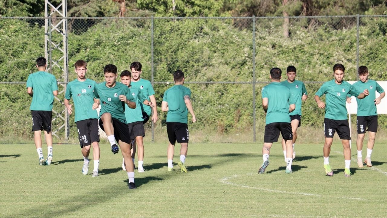 Sakaryaspor'un Yeni Sezon Hazırlıkları Devam Ediyor