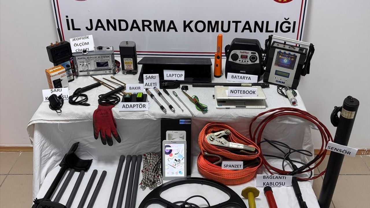 Samsun'da Kaçak Kazı İddiasıyla 7 Gözaltı