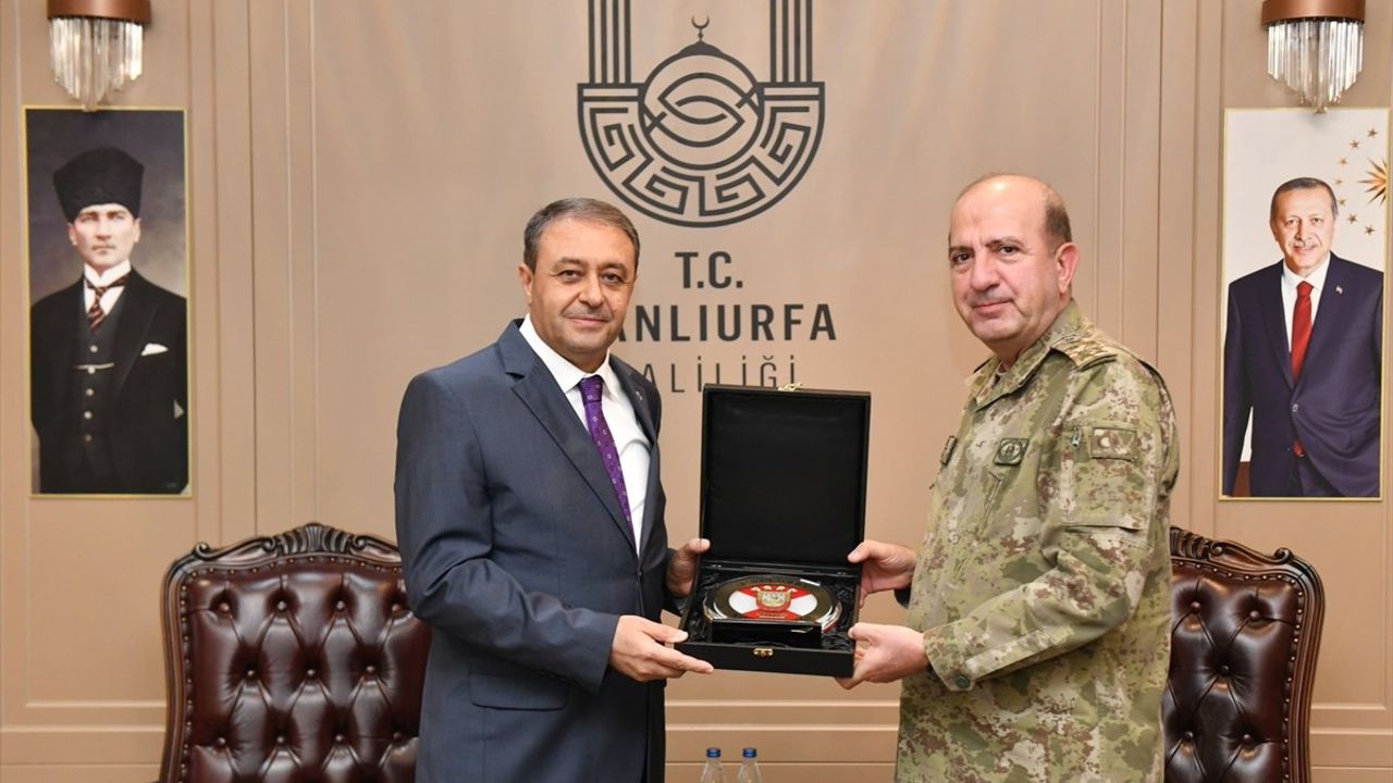 Şanlıurfa'da Önemli Ziyaret: 2. Ordu Komutanı Orgeneral Levent Ergün, Vali Hasan Şıldak'ı Ziyaret Etti
