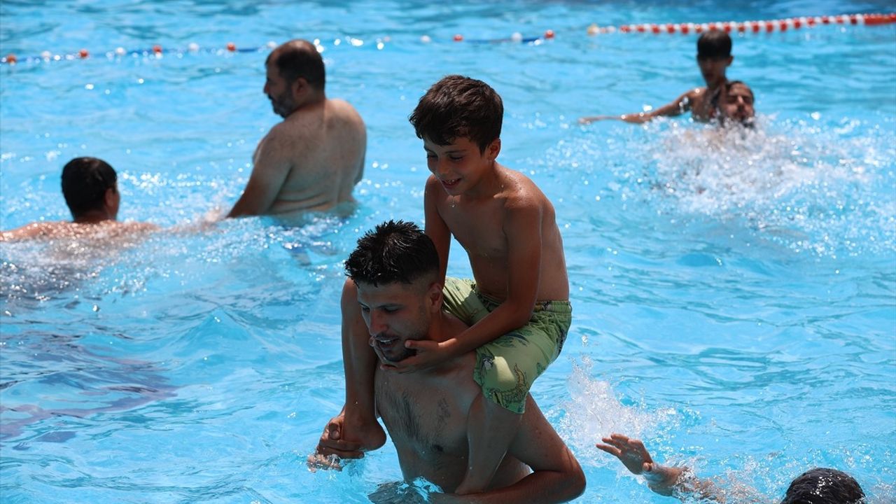 Şanlıurfa'da Sıcaklık Rekoru: 51 Derece