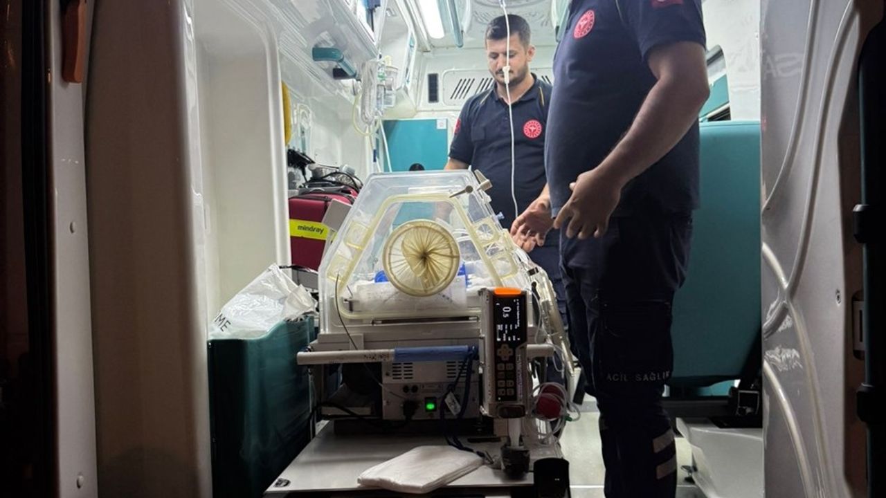 Şanlıurfa'dan İstanbul'a Kalp Rahatsızlığı Olan Bebek Sevk Edildi