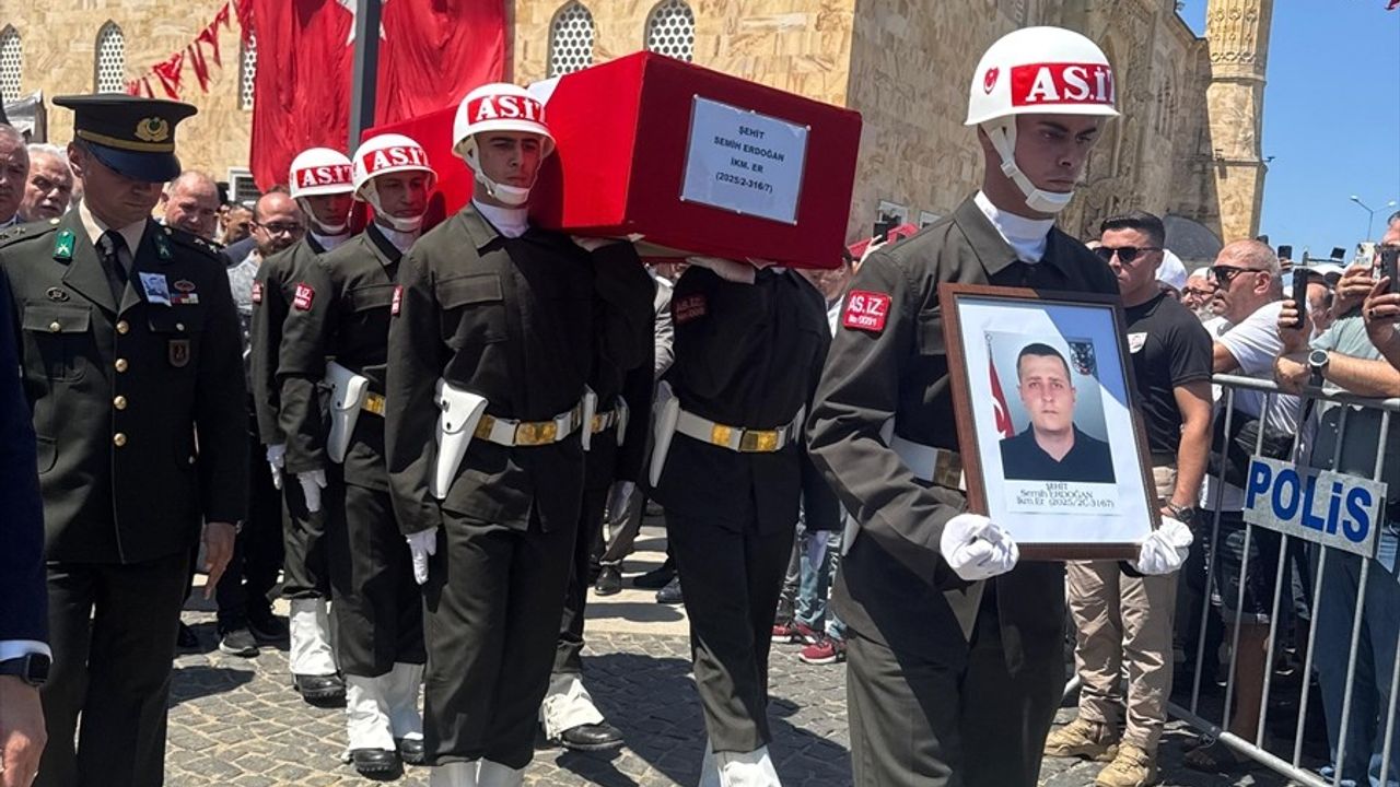 Şehit İkmal Er Semih Erdoğan Giresun'da Uğurlandı