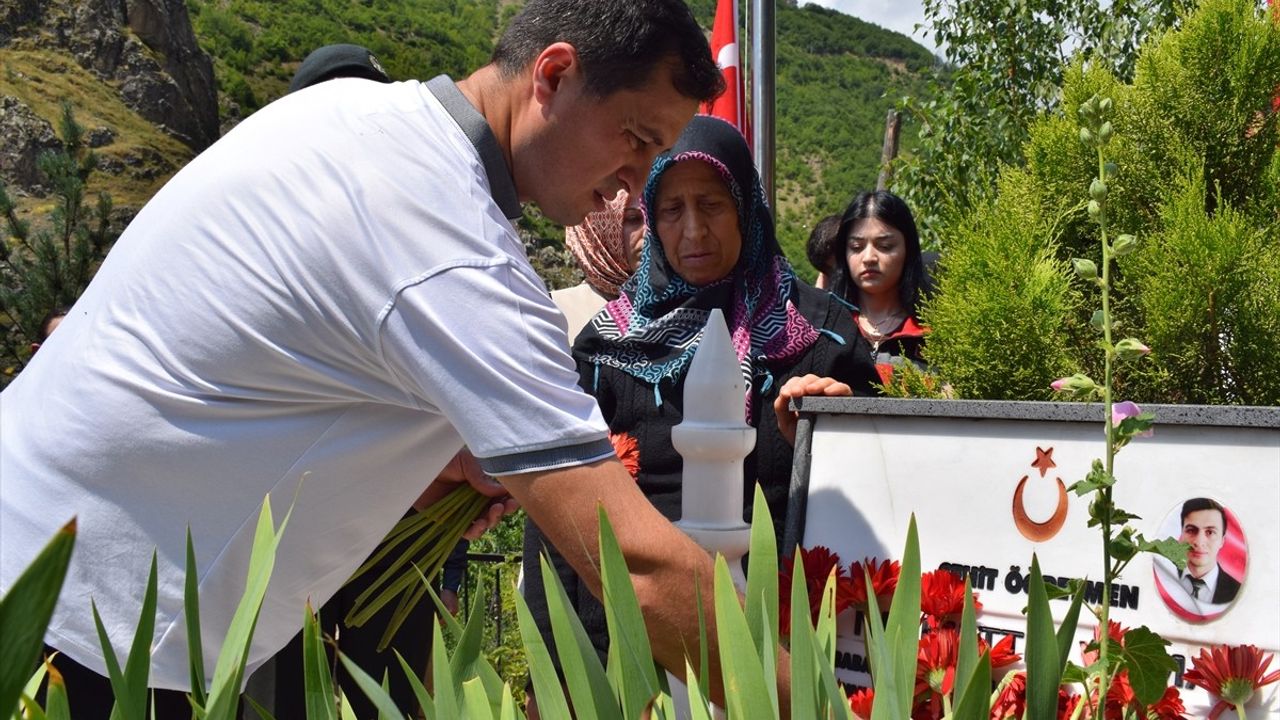 Şehit Öğretmen Necmettin Yılmaz Anıldı