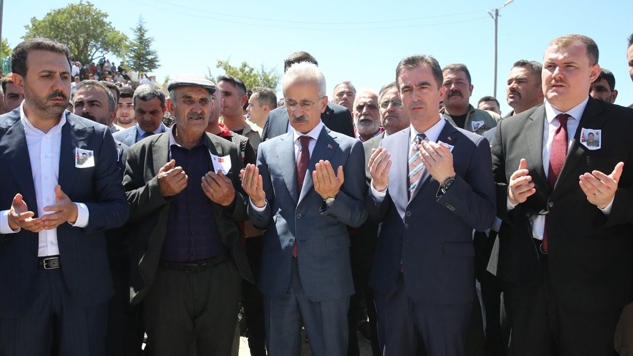 Şehit Piyade Sözleşmeli Er Celattin Uyanık, Bitlis'te Uğurlandı