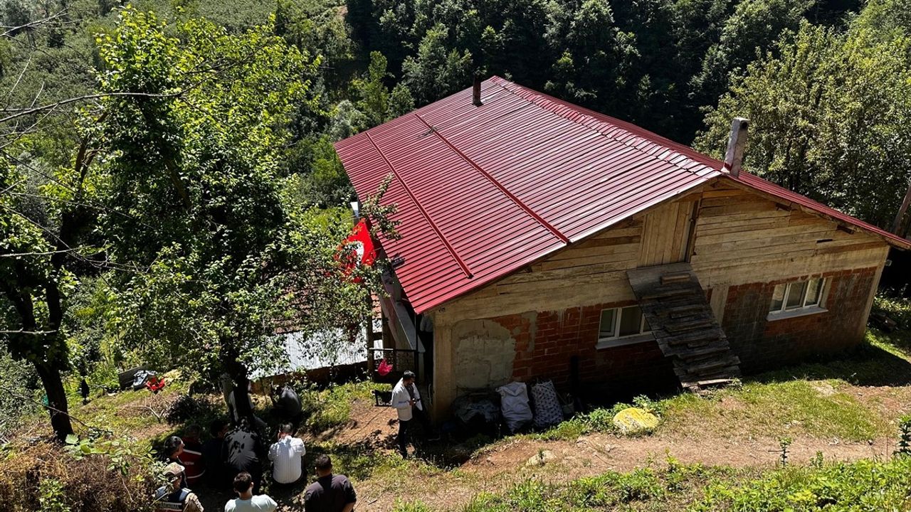 Şehit Uzman Çavuş Kani Obi'nin Ailesine Acı Haber Ulaştırıldı