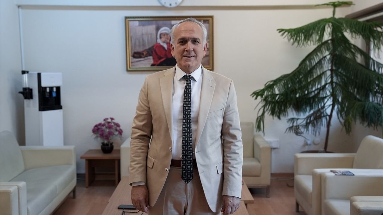 Sosyal Medyada Bot Hesapların Tehditleri ve Güvenlik Önerileri