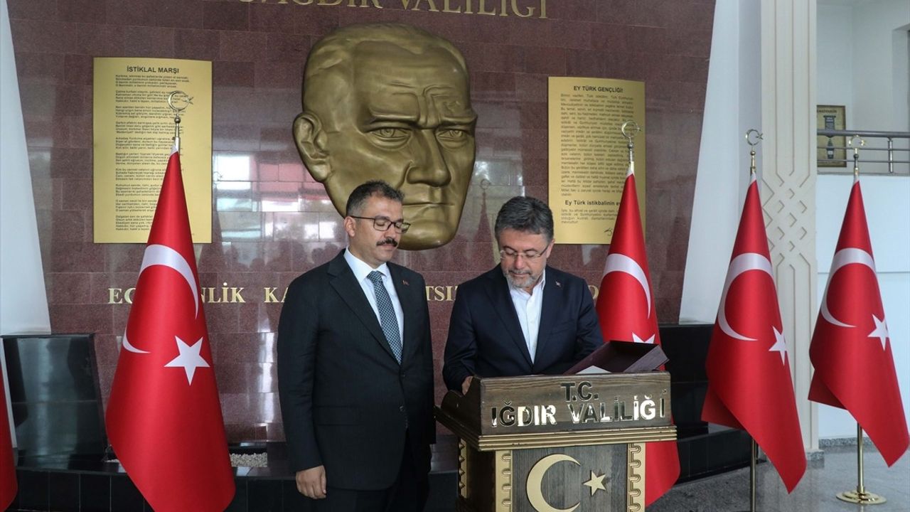 Tarım ve Orman Bakanı Yumaklı Iğdır'da