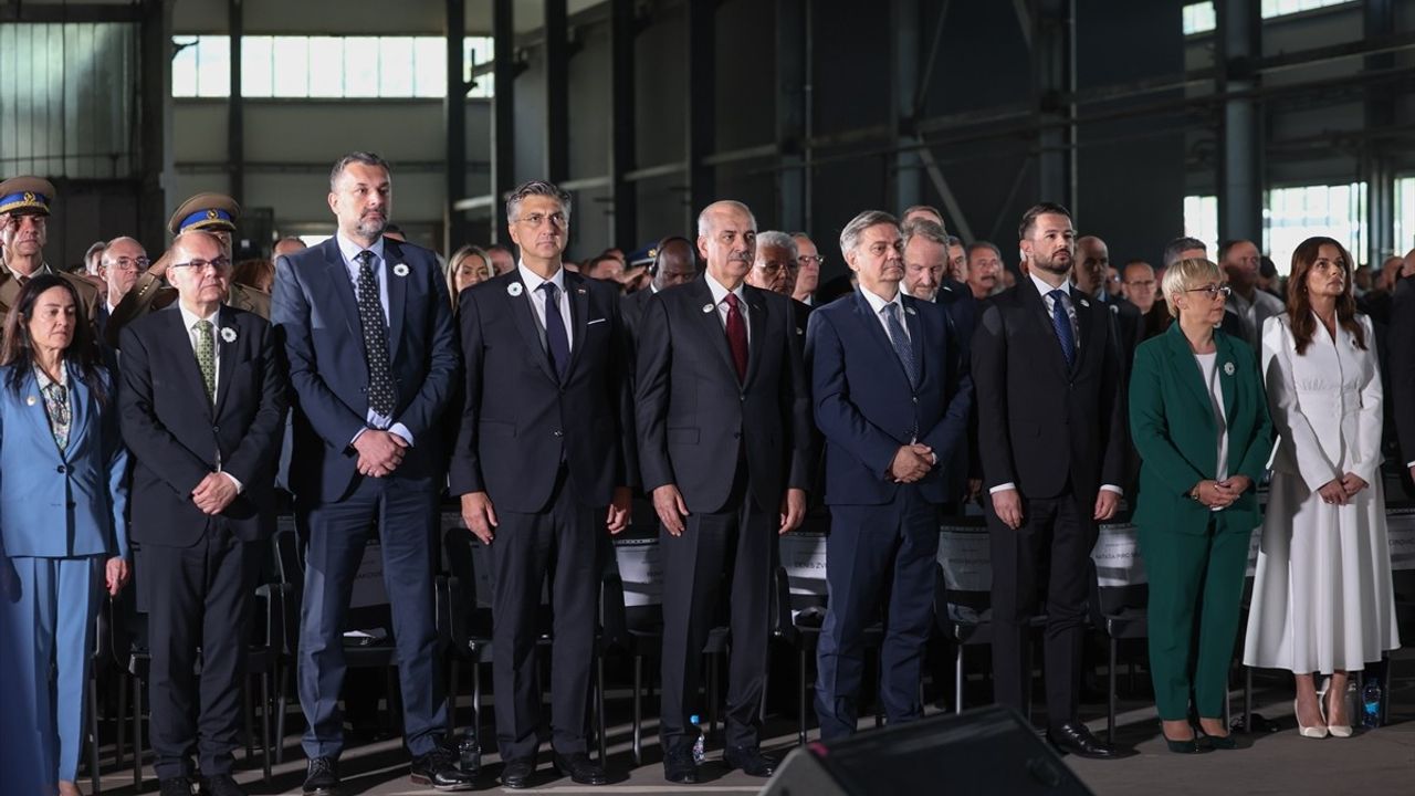 TBMM Başkanı Kurtulmuş, Srebrenitsa Soykırımı'nın 30. Yılında Önemli Açıklamalarda Bulundu