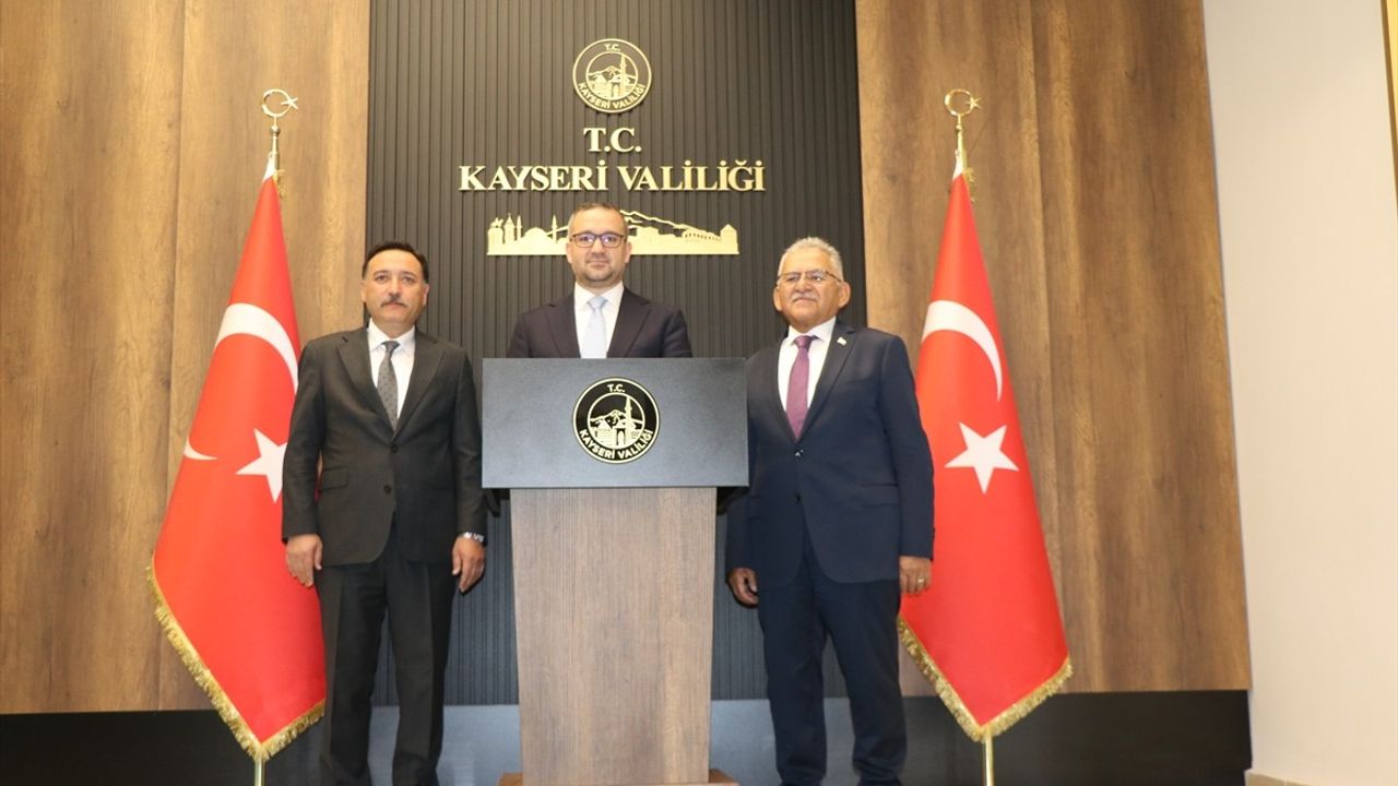 TCMB Başkanı Fatih Karahan Kayseri'de Ziyaretlerde Bulundu