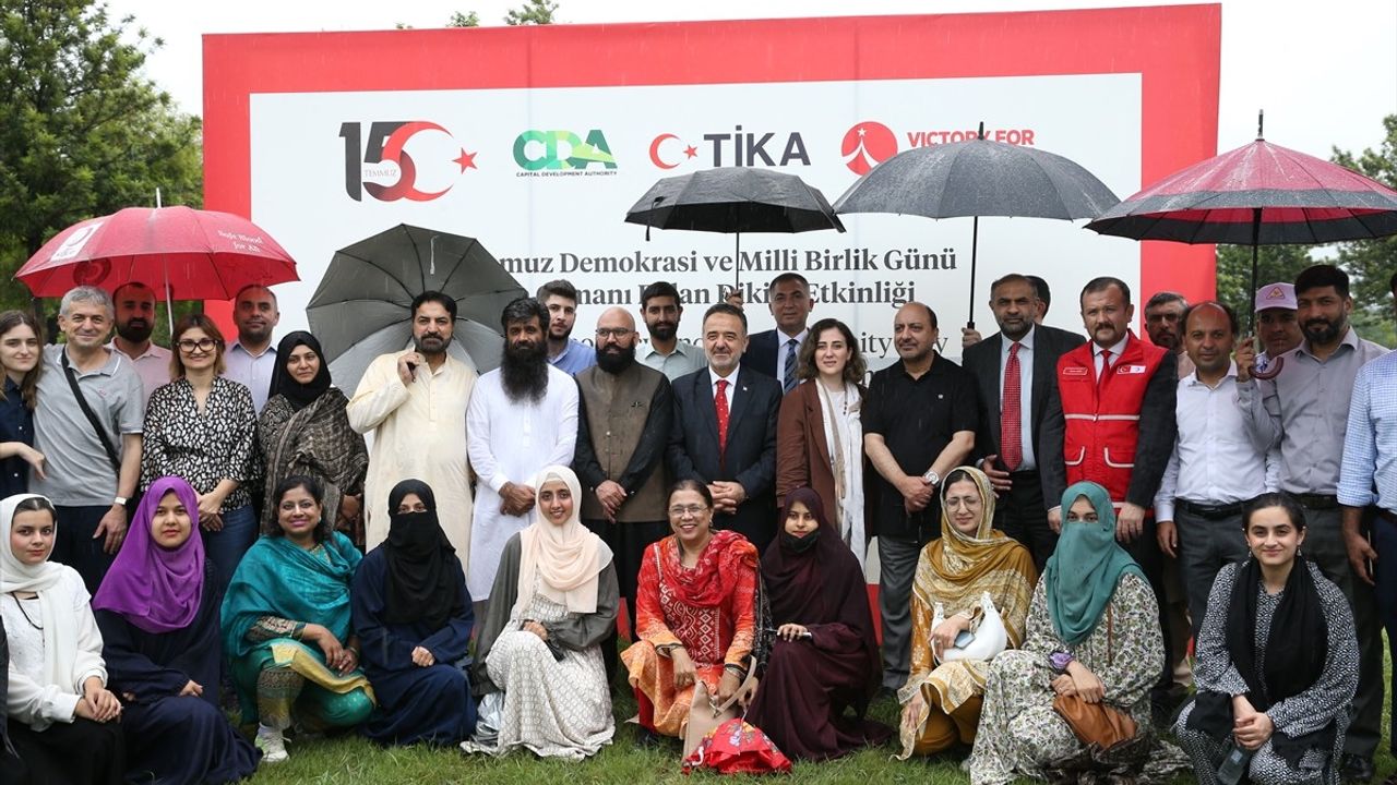 TİKA İslamabad'da 15 Temmuz Anısına Ağaçlandırma Etkinliği Düzenledi