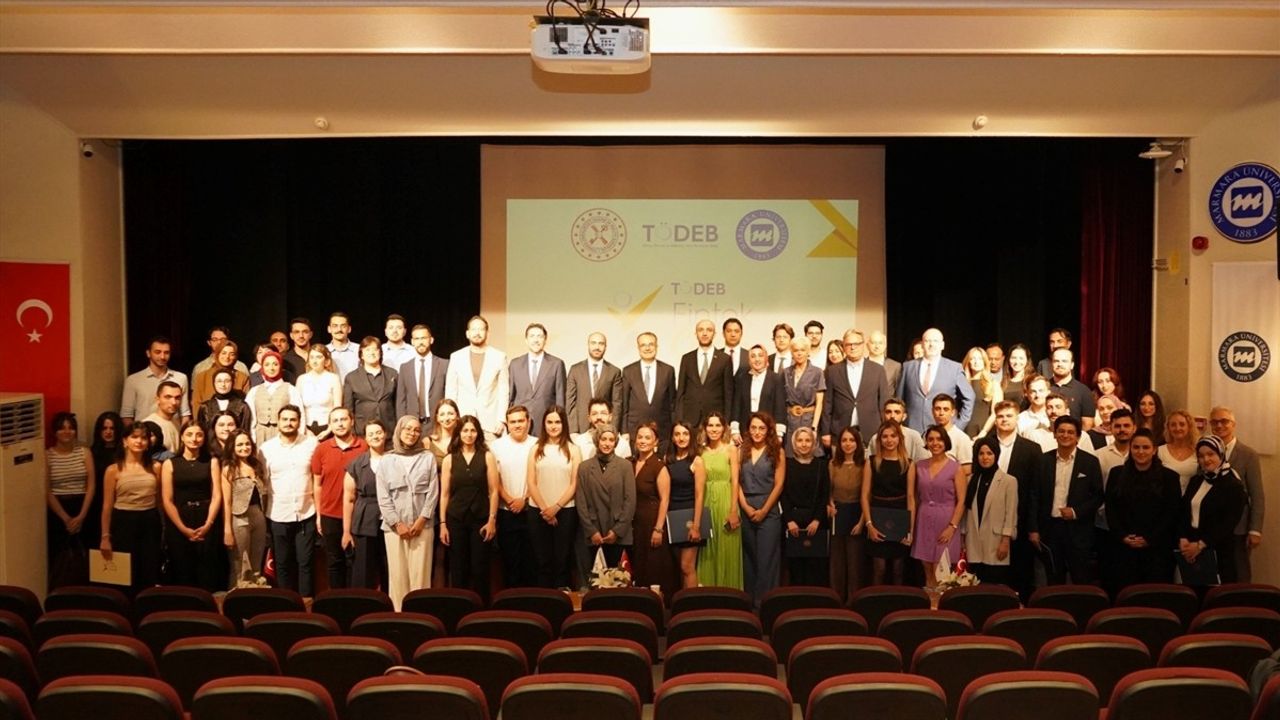 TÖDEB Fintek Çırağı Programı'ndan Yeni Mezunlar