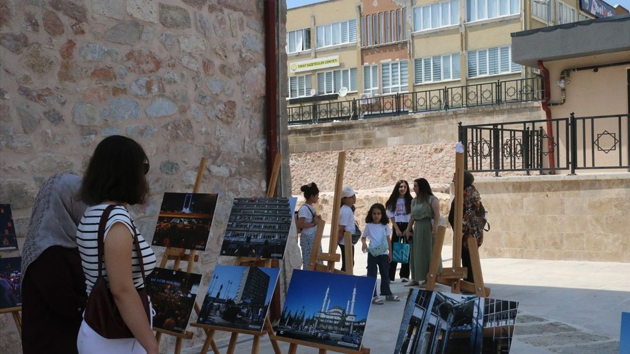 Tokat'ta 15 Temmuz Fotoğraf Sergisi Düzenlendi