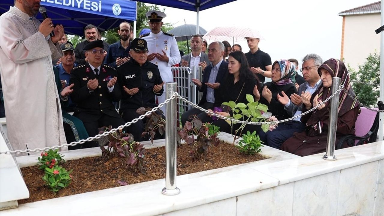 Trabzon ve Çevre İllerde 15 Temmuz Şehitleri Anıldı
