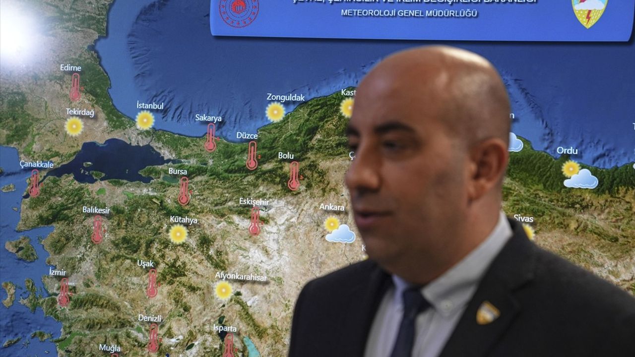 Türkiye'de Sıcak Hava Dalgası Başlıyor