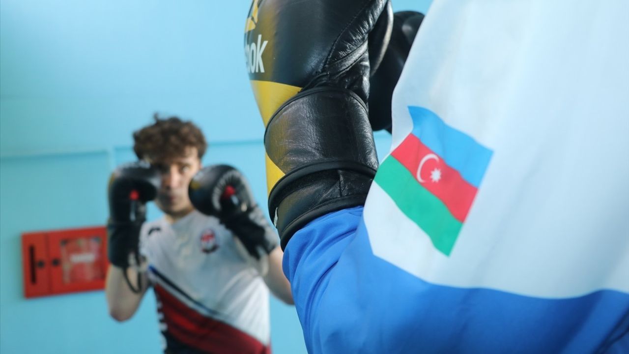 Türkiye ve Azerbaycan Savate Takımları Dünya Şampiyonası İçin Hazırlanıyor