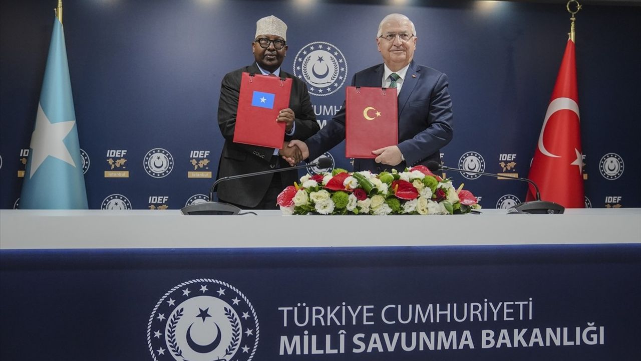 Türkiye ve Somali Arasında Yeni Nakdi Yardım Protokolü İmzalandı
