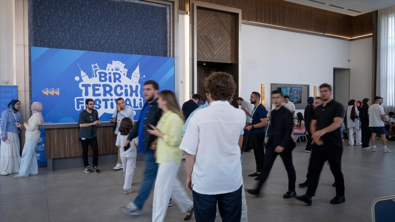 Üniversite Adayları İçin Tercih Festivali