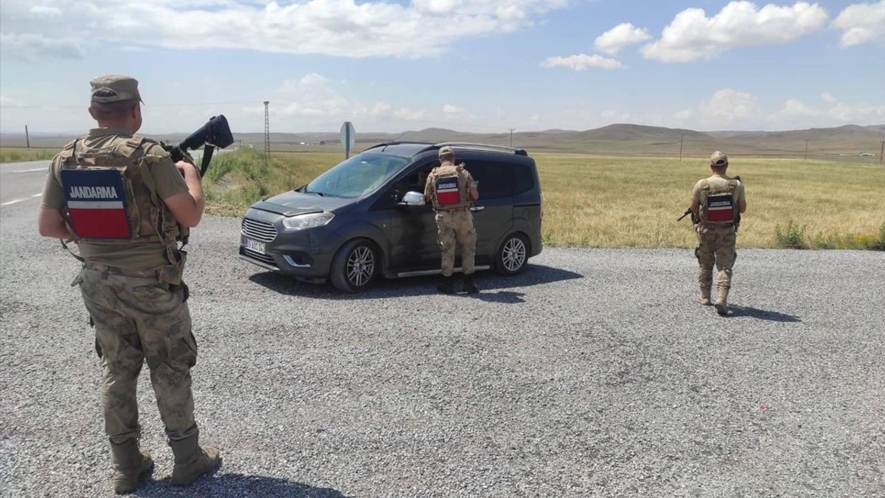 Van'da 101 Şüpheli Gözaltına Alındı