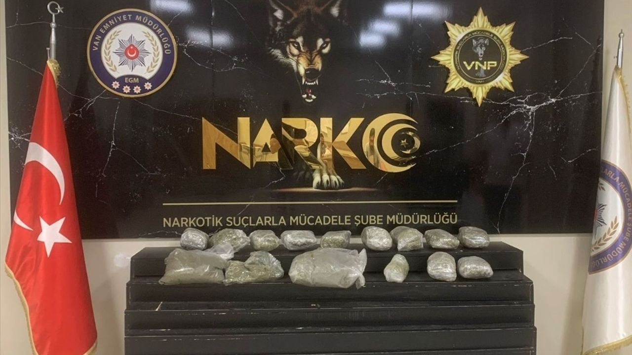 Van'da Uyuşturucu Operasyonu: 10 Kilo 120 Gram Skunk Ele Geçirildi