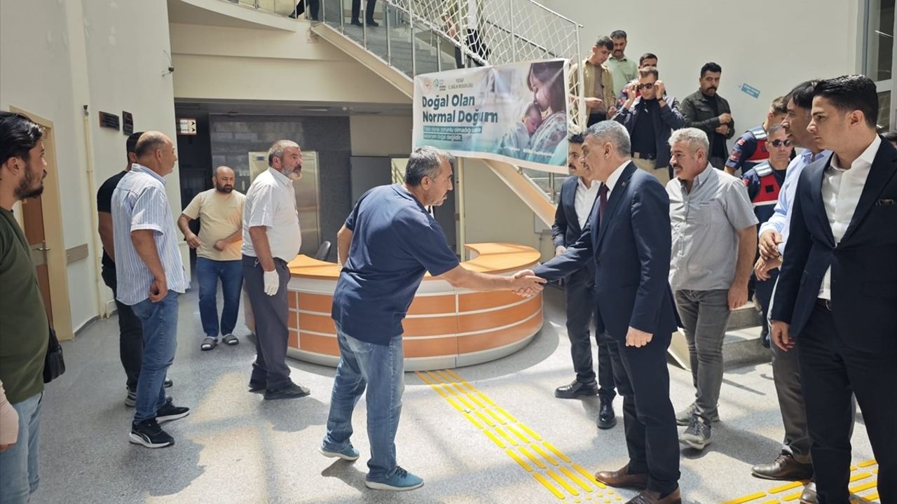 Yenifakılı Belediye Başkanı Musa Sarıaslan Trafik Kazasında Hayatını Kaybetti