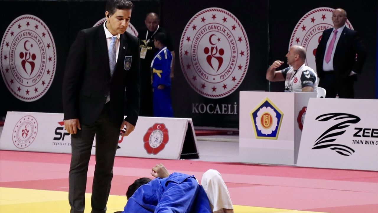 Yıldızlar Avrupa Judo Kupası'nda İlk Gün Mücadeleleri Tamamlandı