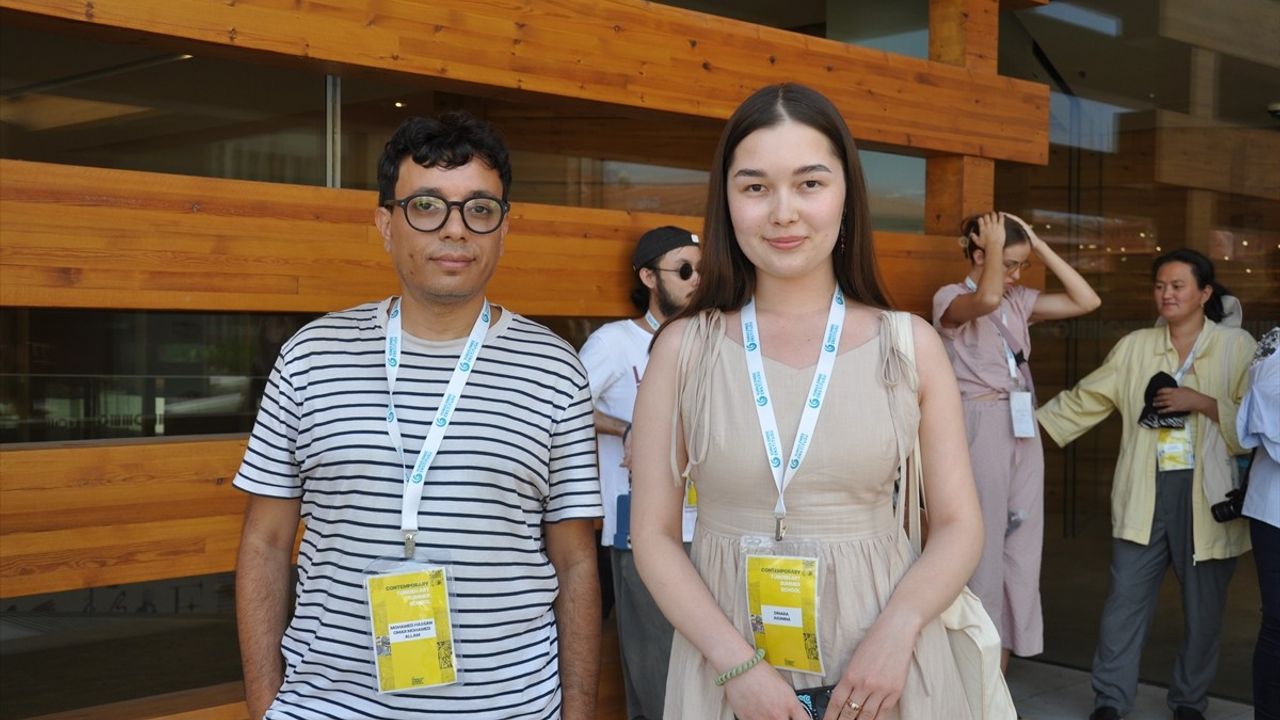 Yunus Emre Enstitüsü'nden Çağdaş Türk Sanatı Yaz Okulu
