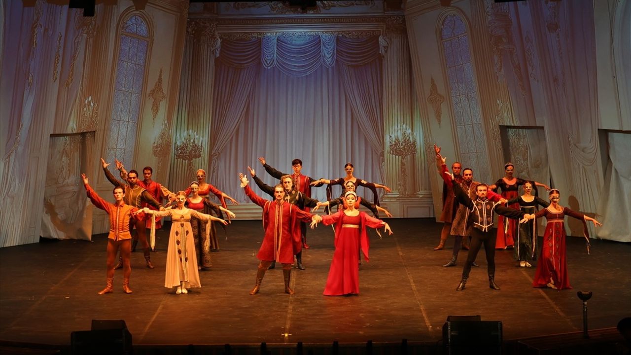 22. Uluslararası Bodrum Bale Festivali Devam Ediyor