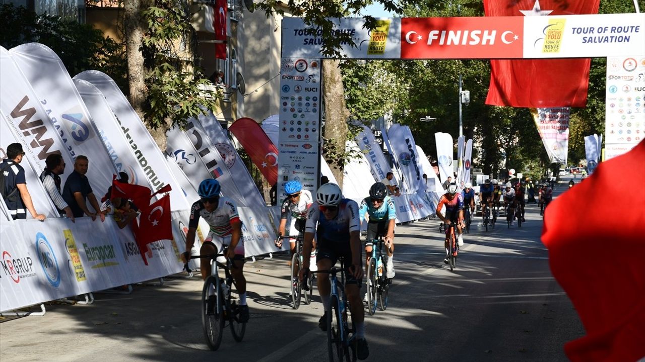 3. Uluslararası Kurtuluş Yolu Bisiklet Turu Tamamlandı