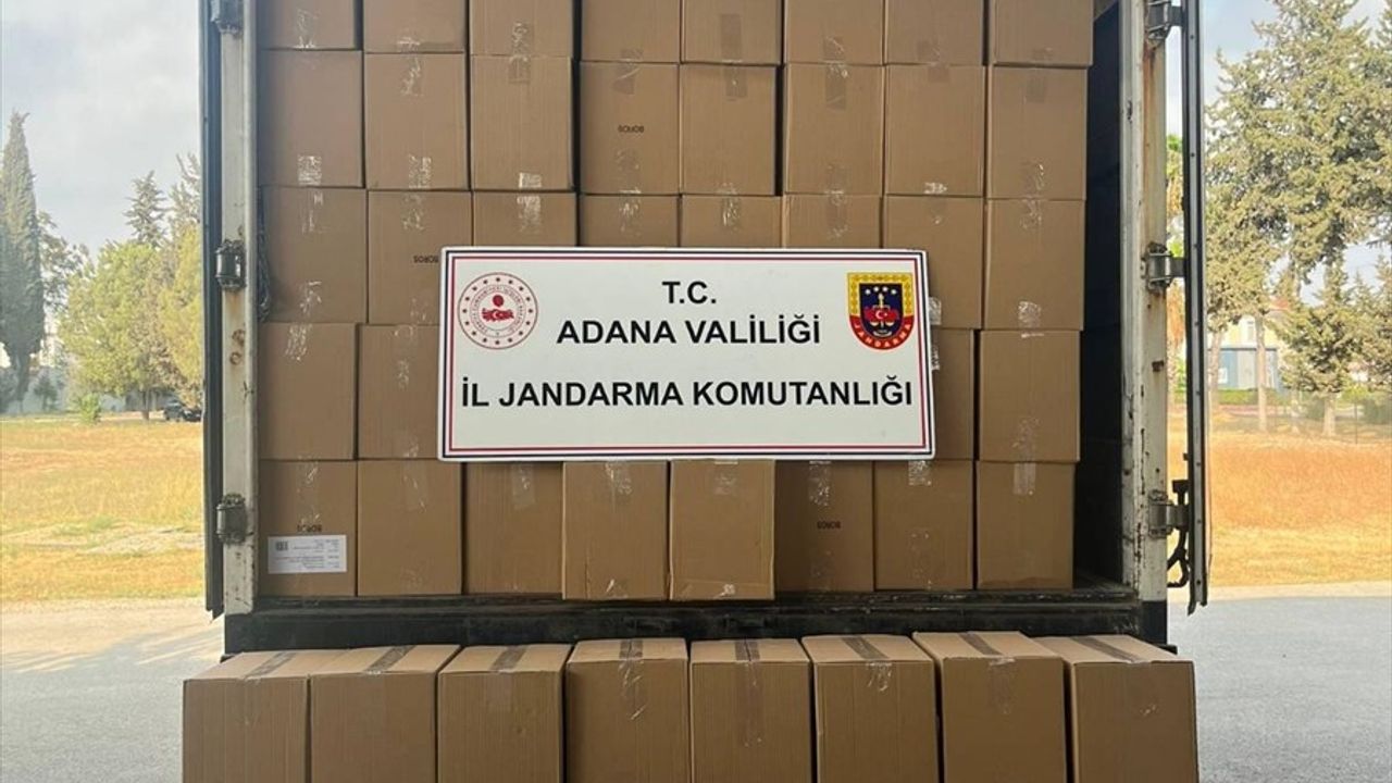 Adana'da Kaçak Makaron Operasyonu: 4.65 Milyon Ürün Ele Geçirildi