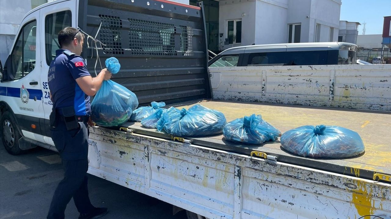 Adana'da Sağlıksız Ürünler İmha Edildi