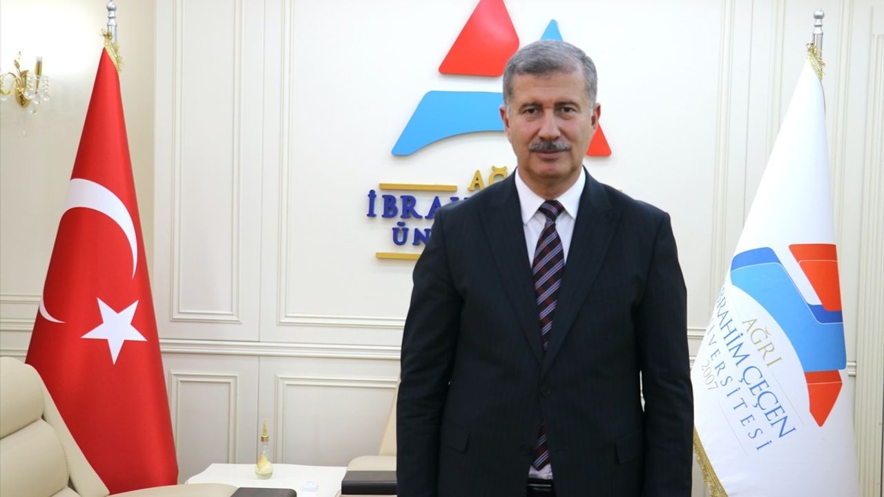 Ağrı'da Çörek Otu Hasadı Başarıyla Yapıldı