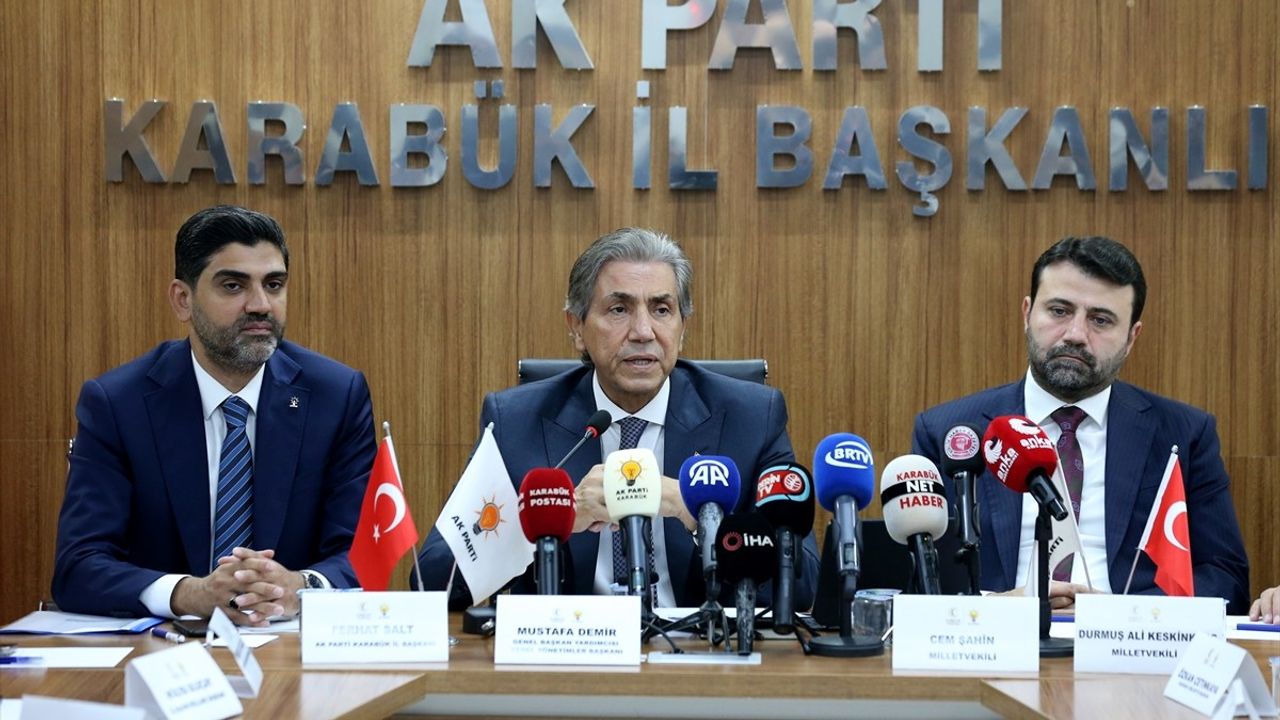 AK Parti Genel Başkan Yardımcısı Demir, Yerel Yönetimlerle İlgili Sessiz Değil