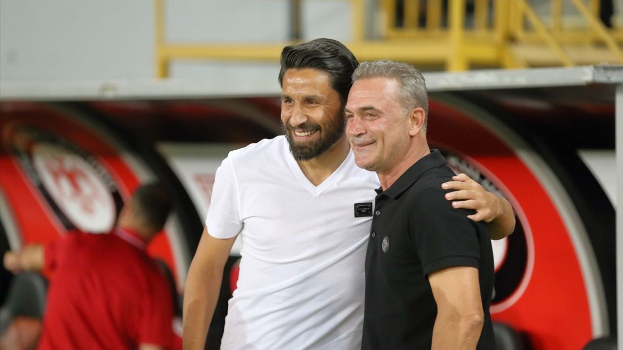 Arca Çorum FK, SMS Grup Sarıyer'i 2-1 Mağlup Etti
